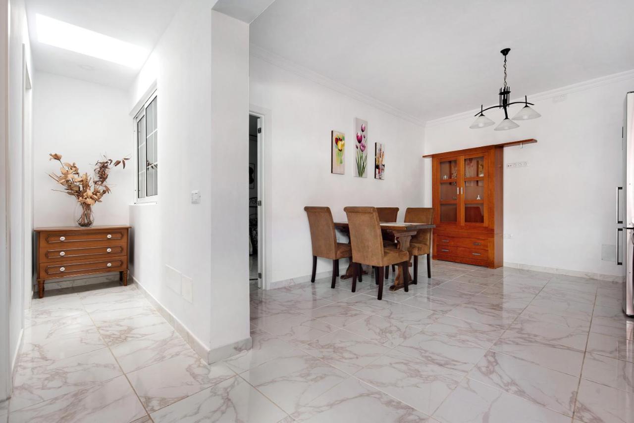 Casa Auxilia Villa Araya  Exterior photo